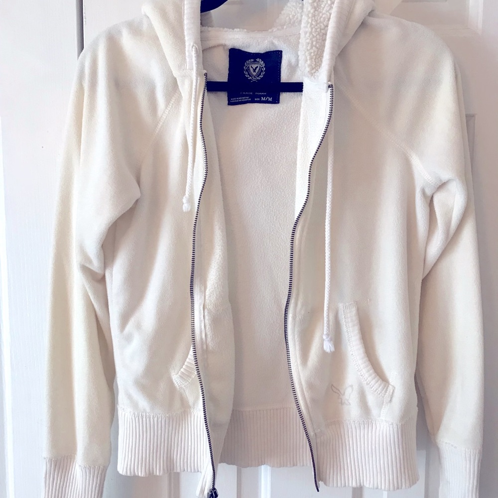 American Eagle off white plush hoodie jacket